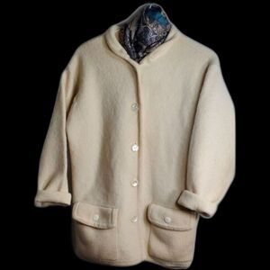 Cascade Classics 100% Wool Jacket/Sweater Cream with Vintage Buttons SZ M